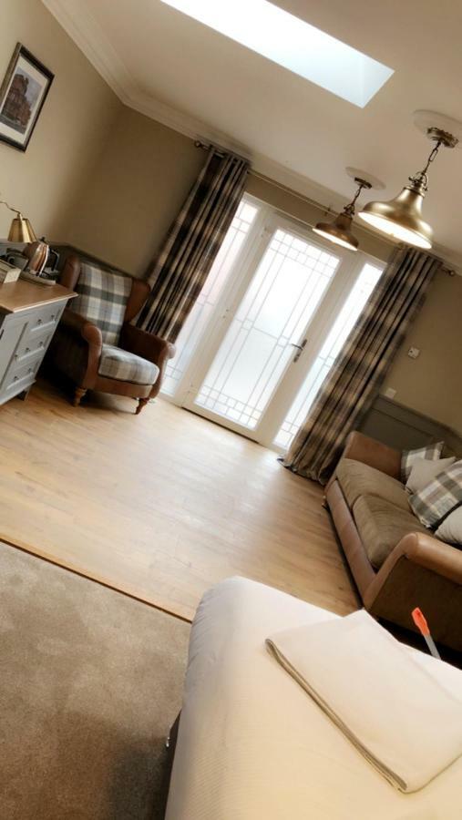 The Huntingdon Bed and Breakfast Dumfries Exteriör bild